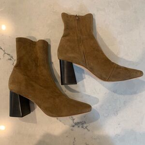 Loeffler Randall camel/light brown suede size 8 boots